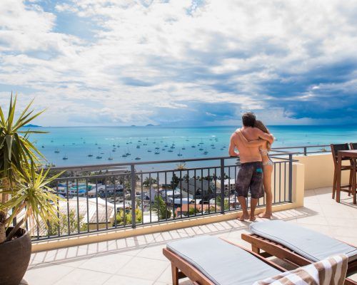 airlie beach romantic honeymoon 16