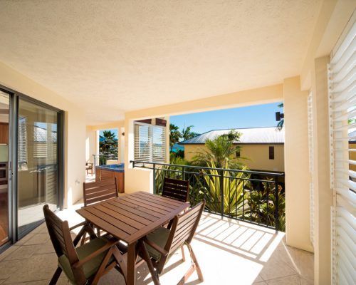 apartment pinnacles airlie beach