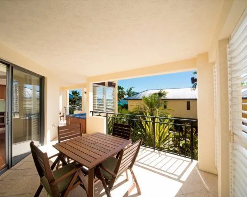 apartment pinnacles airlie beach