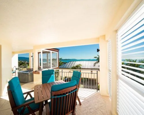 apartment-14-pinnacles-airlie-beach-10