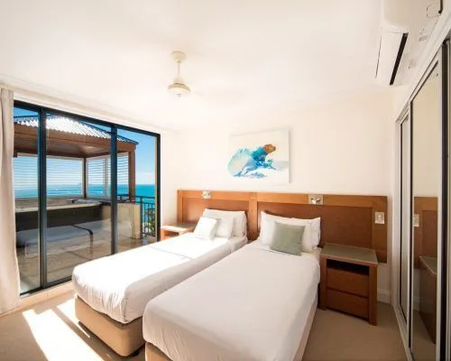 apartment-15-pinnacles-airlie-beach-15