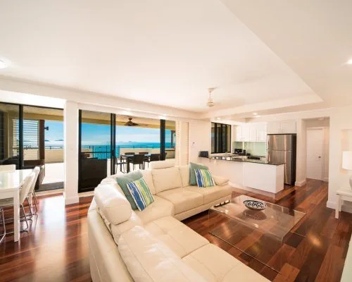 apartment-15-pinnacles-airlie-beach-6