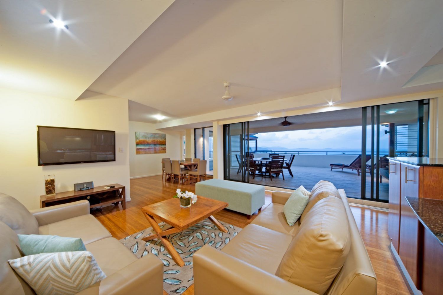 Virtual Gallery - Pinnacles Airlie Beach 2 apartment pinnacles airlie beach entertainment