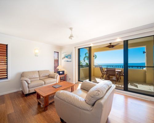 apartment pinnacles airlie beach