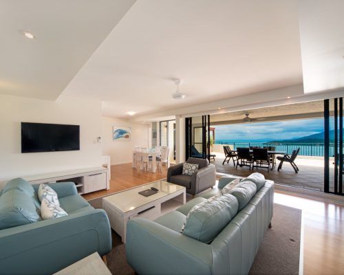 apartment 25 pinnacles airlie beach 12