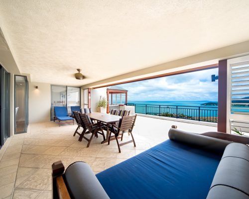 apartment-25-pinnacles-airlie-beach-3