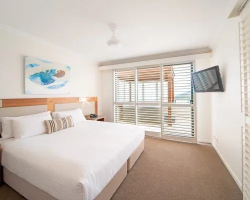 apartment-25-pinnacles-airlie-beach-9