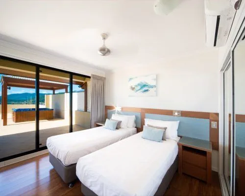 apartment-26-pinnacles-airlie-beach-19