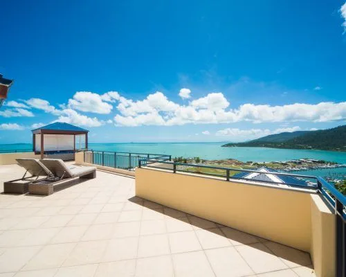 apartment pinnacles airlie beach