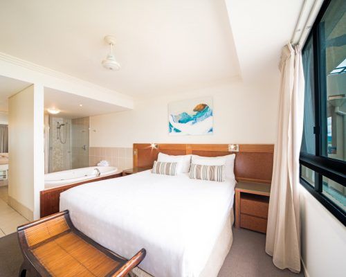 apartment-4-pinnacles-airlie-beach-7