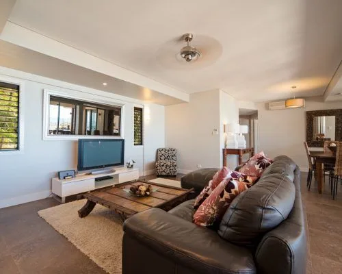 apartment-7-pinnacles-airlie-beach-20